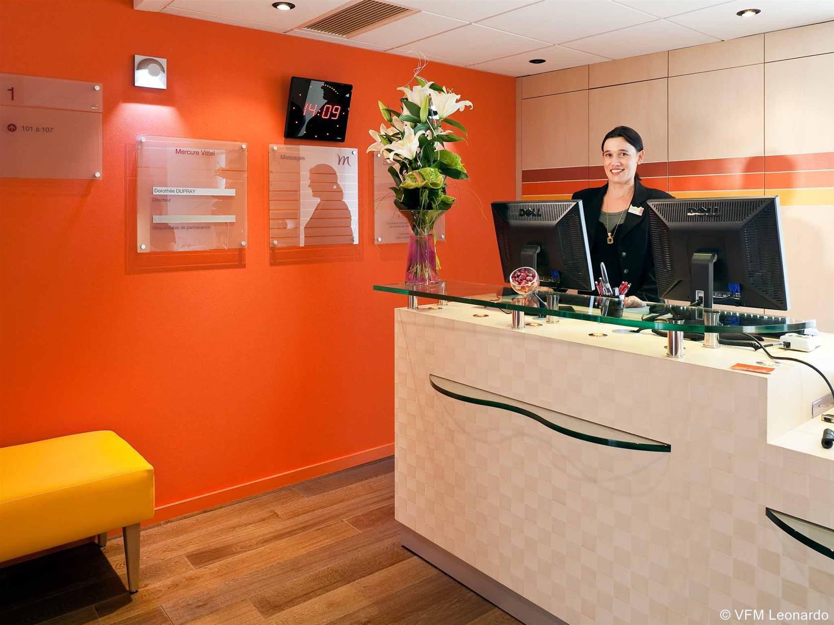 Hôtel Mercure Vittel Extérieur photo