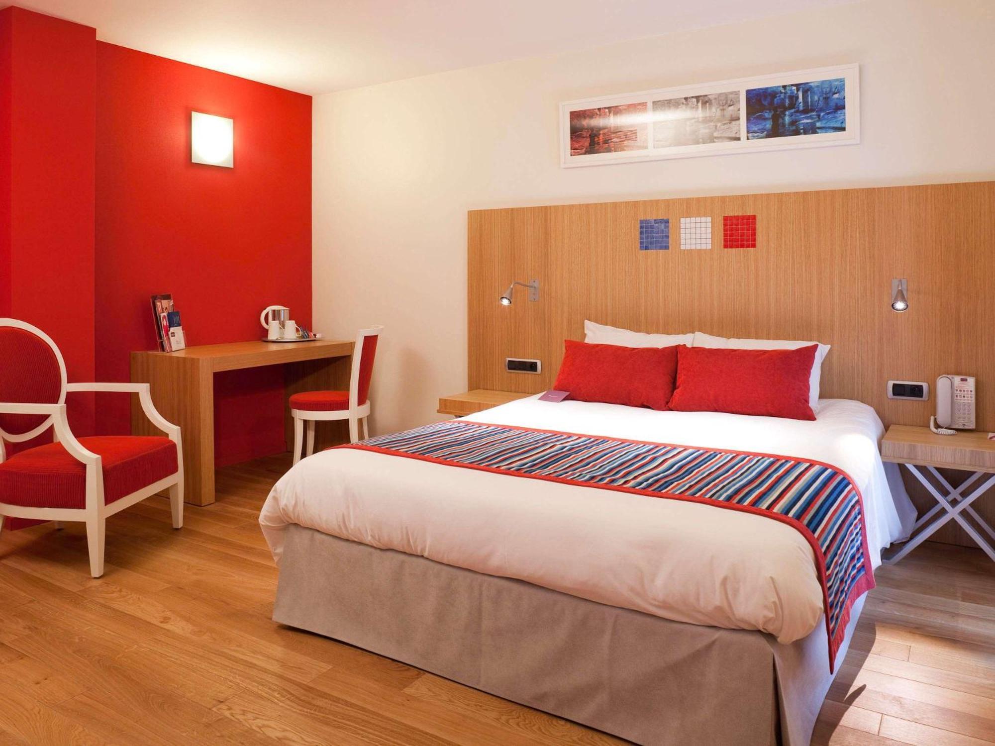 Hôtel Mercure Vittel Extérieur photo