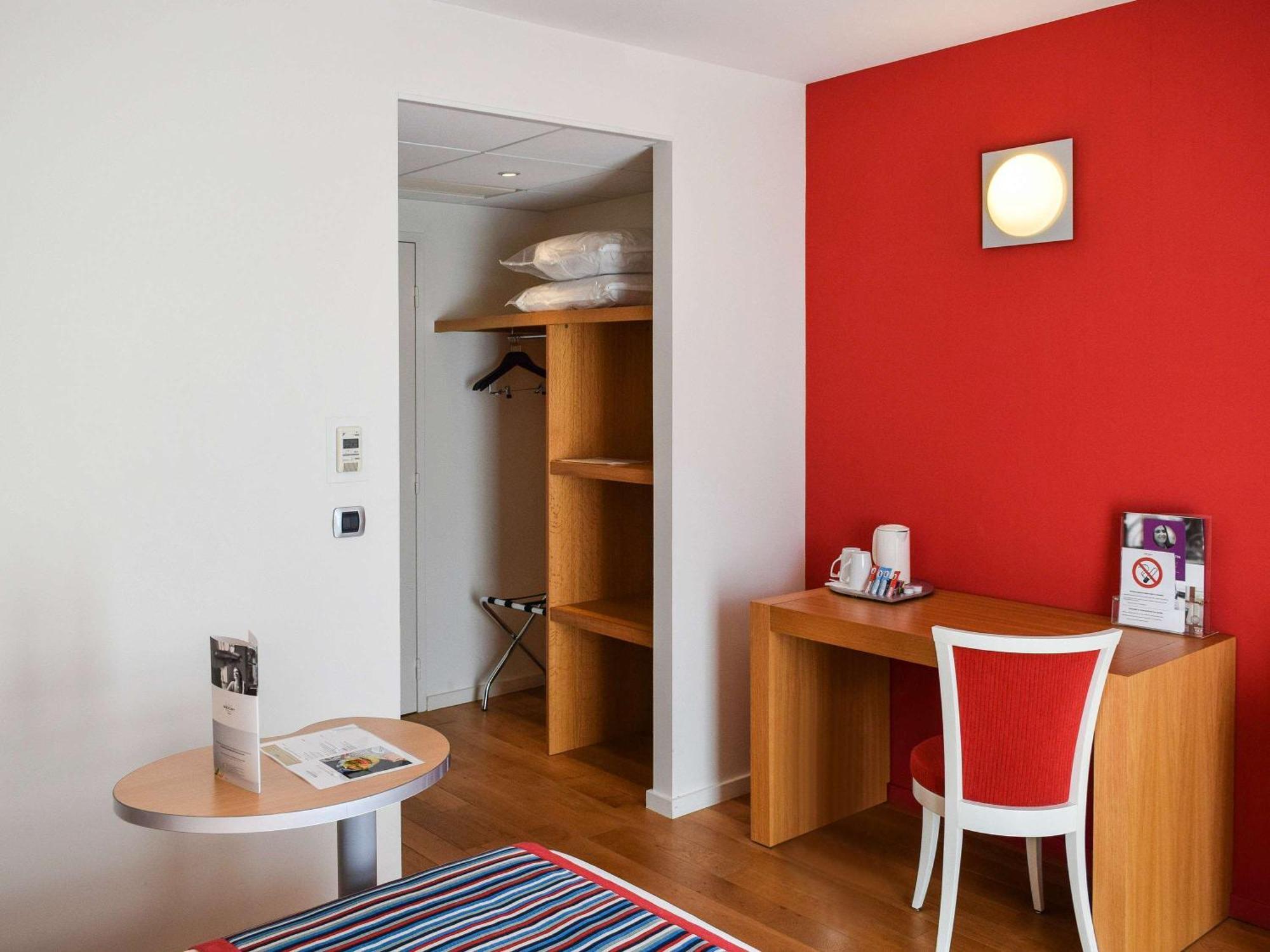 Hôtel Mercure Vittel Extérieur photo